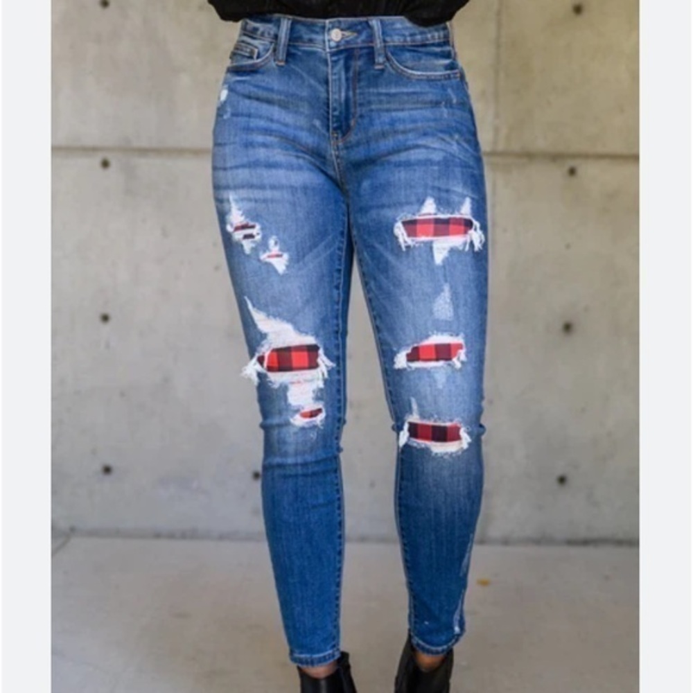 Judy Blue Buffalo Plaid Peek A Boo Skinny Jeans Size 5/27